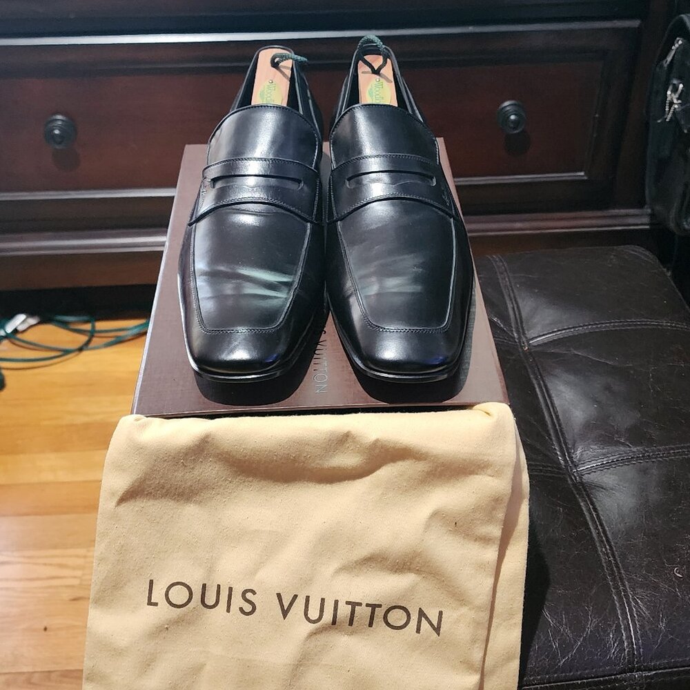 NEW BLACK LOUIS VUITTON SIZES 11